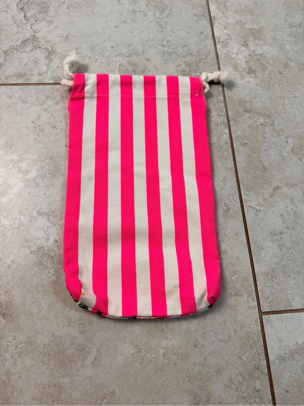 Dock & Bay XL Quick Dry Beach Towel Bag Pink Tropical